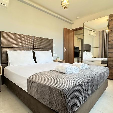 Unique1 - Two Bedroom Private Lux City Apartment Iráklio Kültér fotó