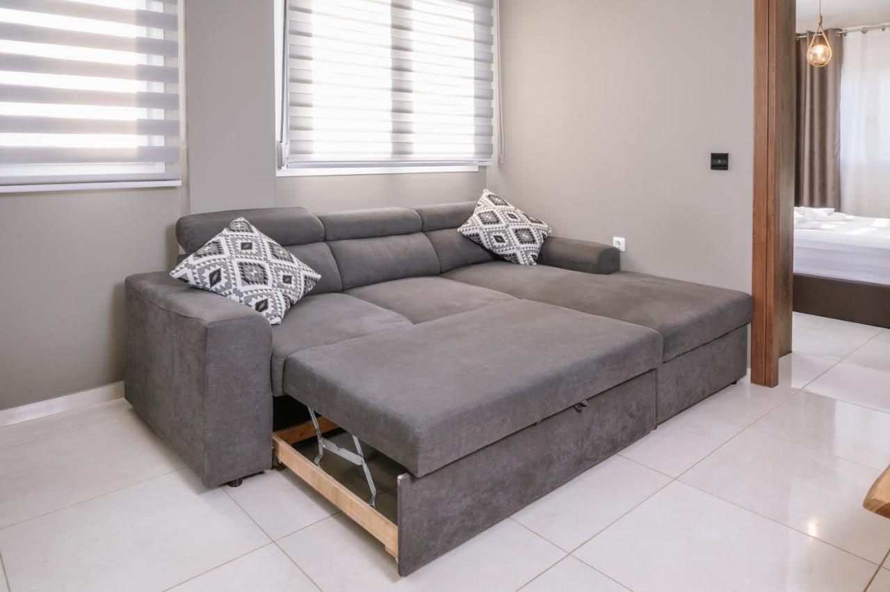 Unique1 - Two Bedroom Private Lux City Apartment Iráklio Kültér fotó